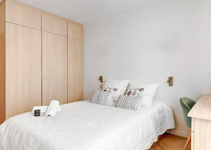公寓 Cosy Aariana Near Eiffel Tower 巴黎